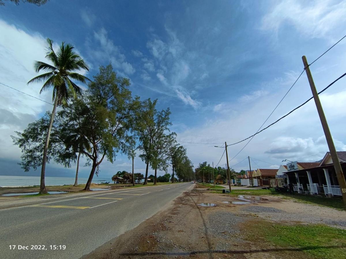 Seaview Promenade Homestay Dungun Bagian luar foto