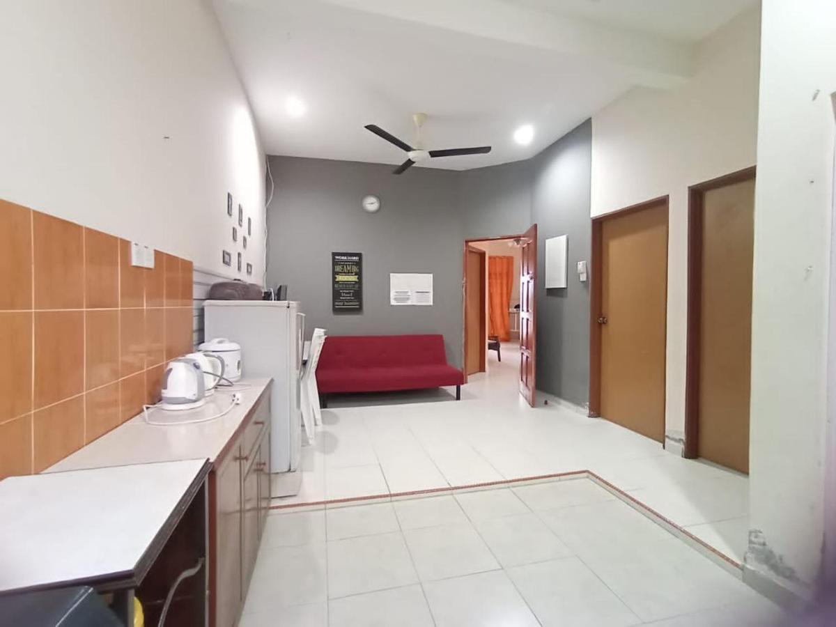 Seaview Promenade Homestay Dungun Bagian luar foto